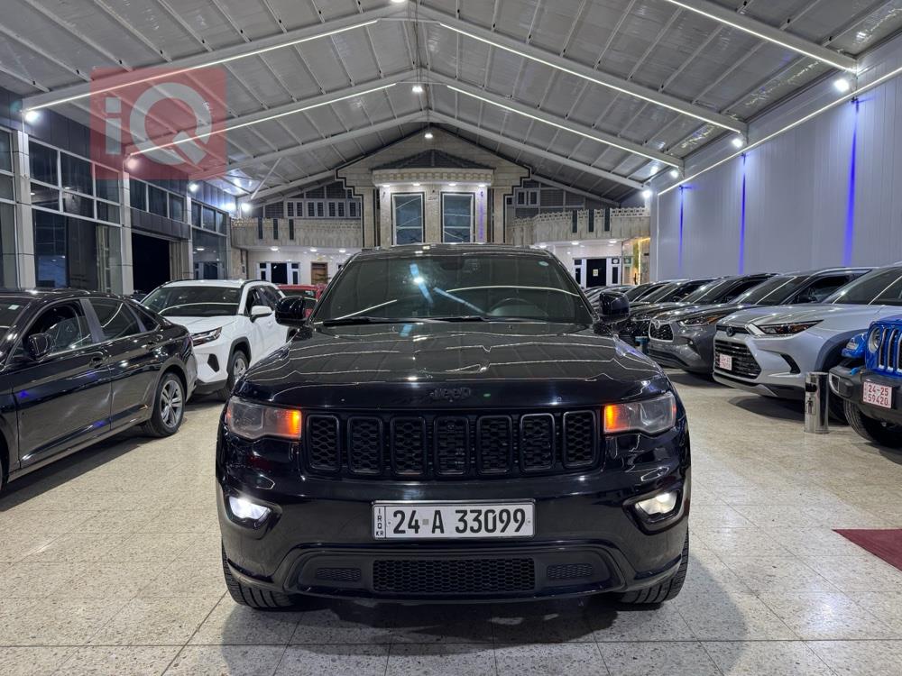 جيب جراند شيروكي